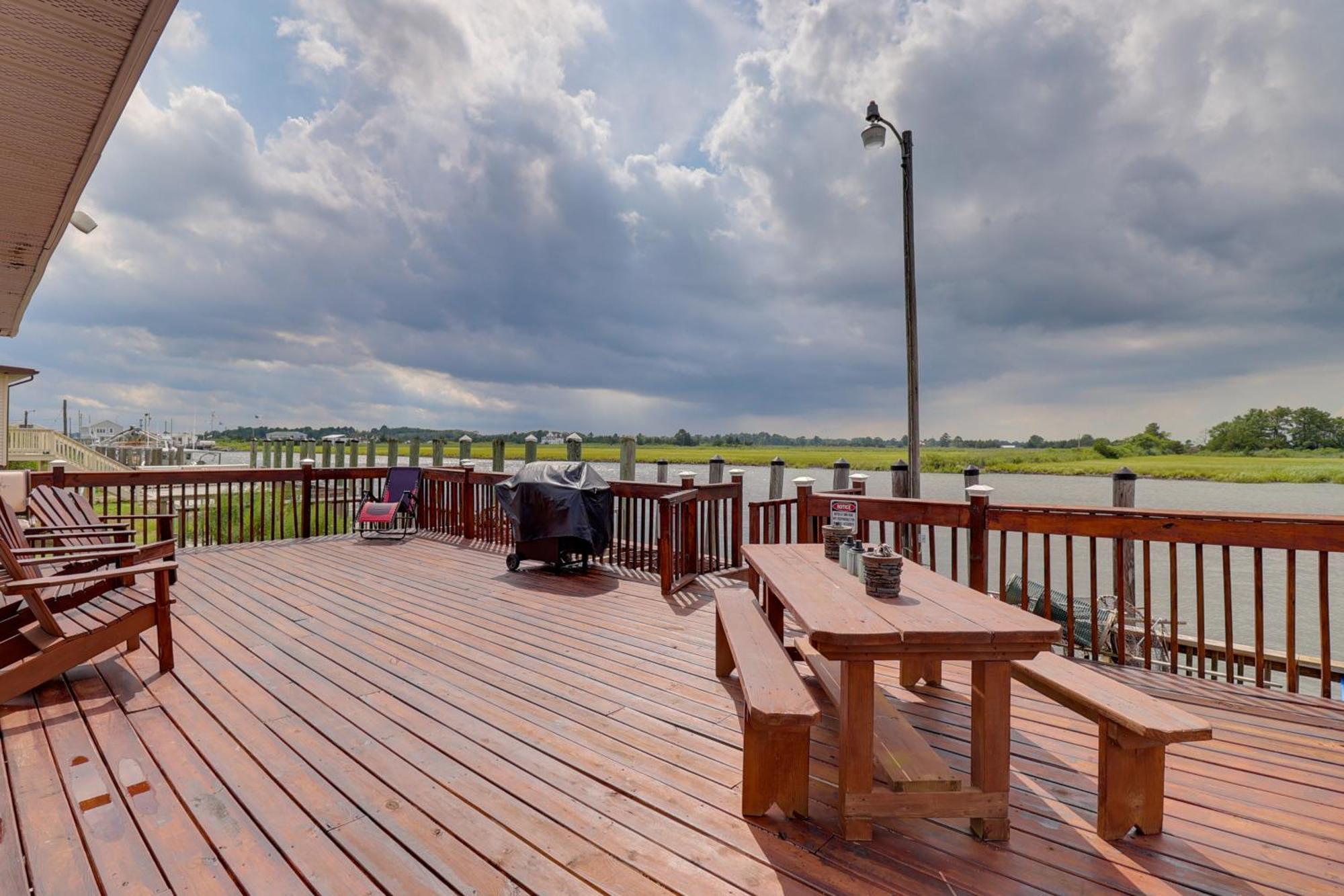 Oceanfront Milford Home With View And Boat Access المظهر الخارجي الصورة