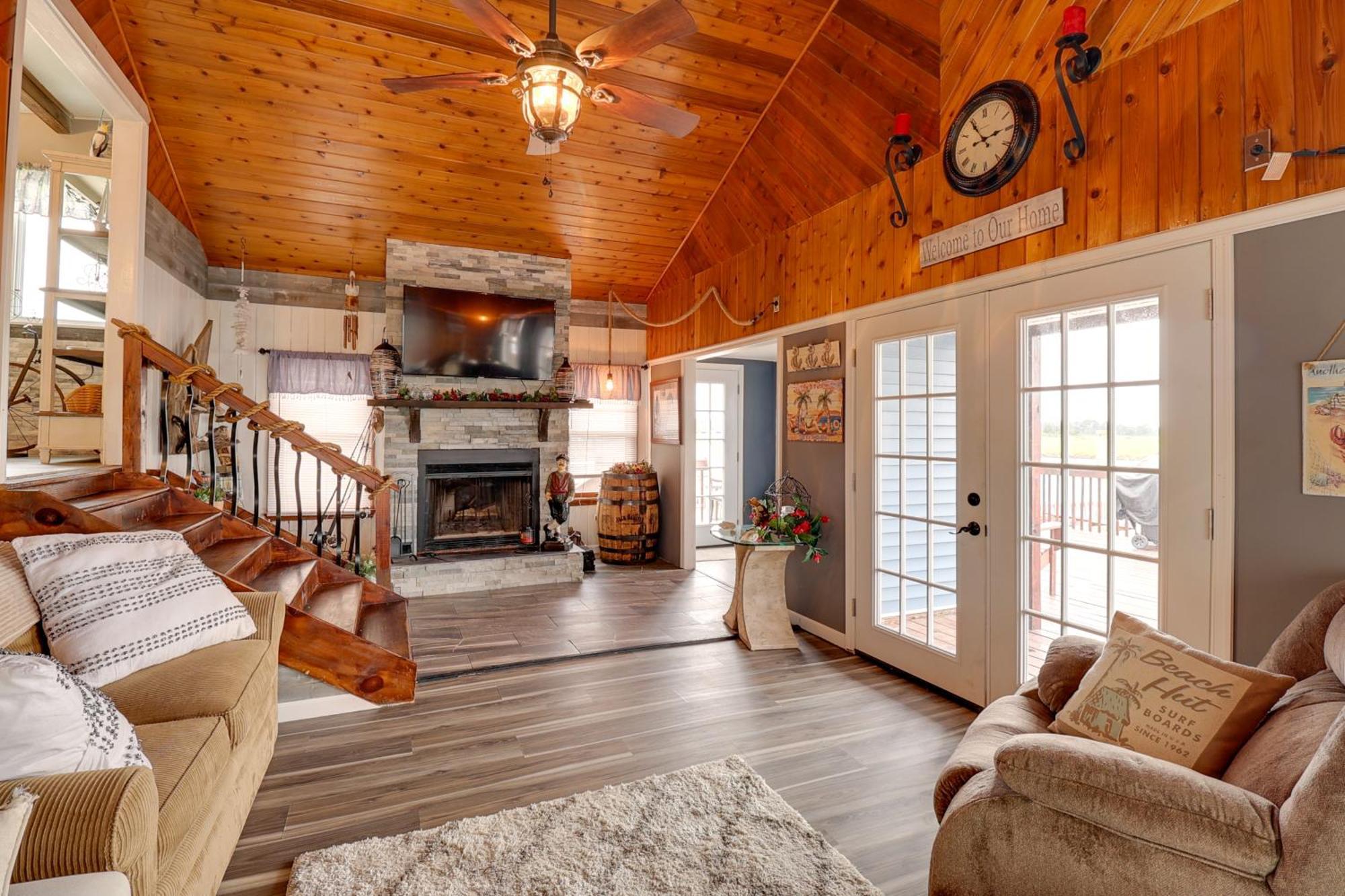 Oceanfront Milford Home With View And Boat Access المظهر الخارجي الصورة