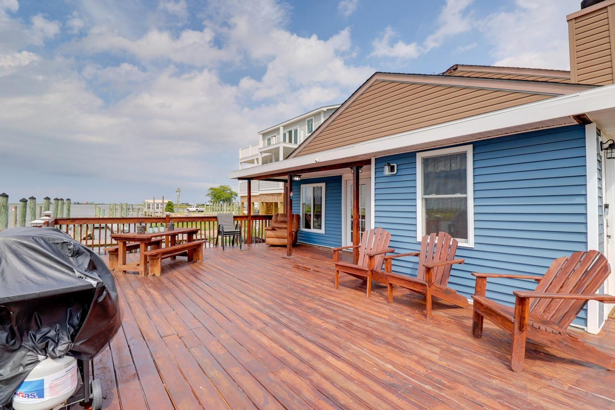 Oceanfront Milford Home With View And Boat Access المظهر الخارجي الصورة